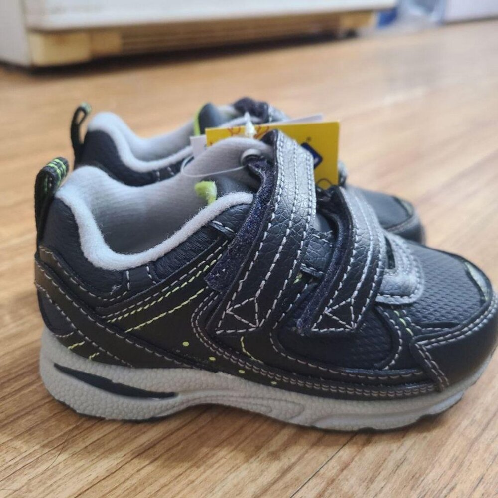 SmartFit Toddler Sneakers